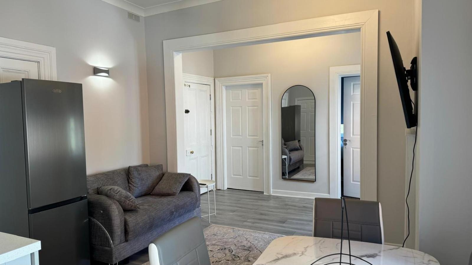 Modern 2-Bedroom Apartment-Dublin City Екстер'єр фото